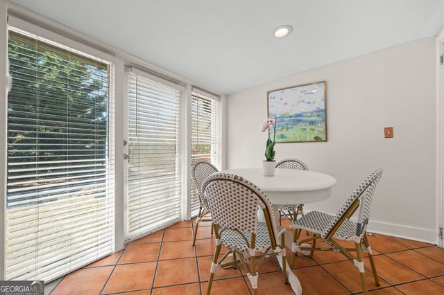 4010 Lower Roswell Road, Marietta, GA 30068