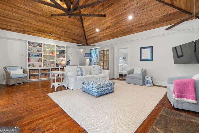 4010 Lower Roswell Road, Marietta, GA 30068