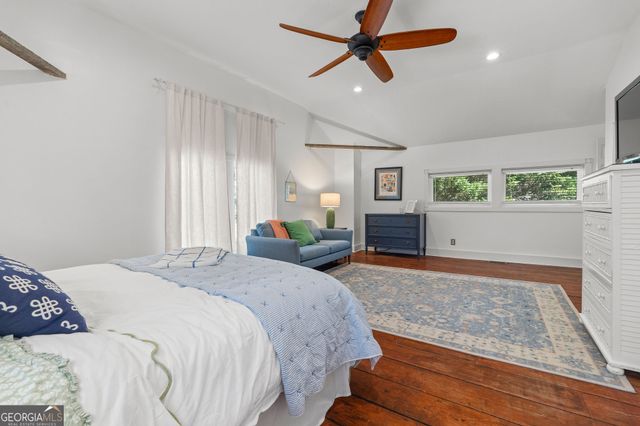 4010 Lower Roswell Road, Marietta, GA 30068