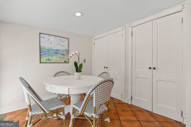 4010 Lower Roswell Road, Marietta, GA 30068