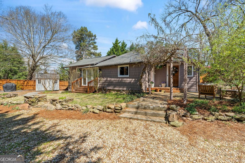 4010 Lower Roswell Road, Marietta, GA 30068