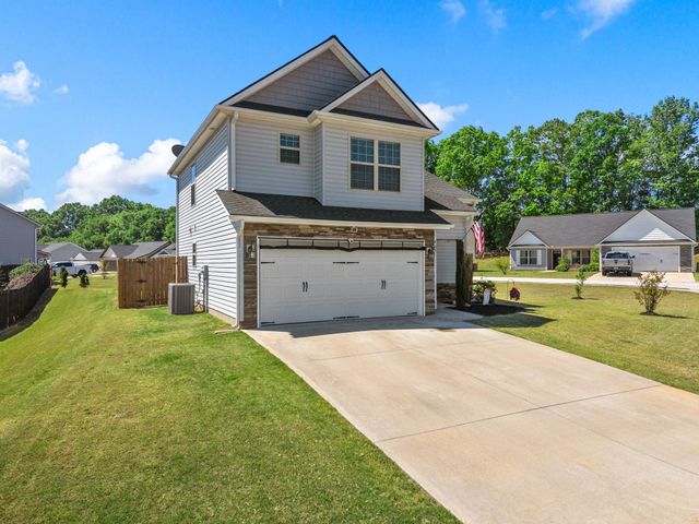 465 Peaksview Drive, Simpsonville, SC 29681