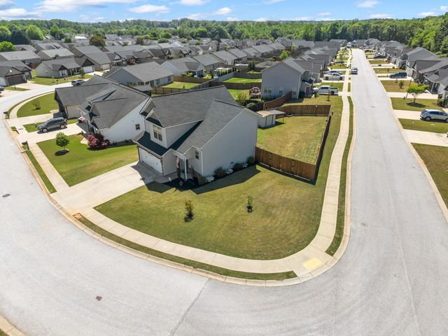 465 Peaksview Drive, Simpsonville, SC 29681