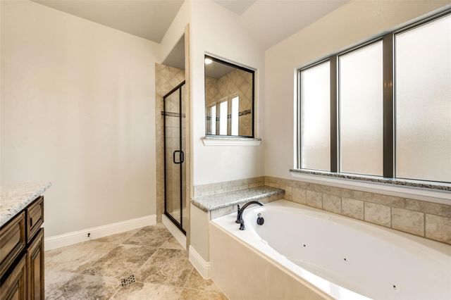 434 Bentley Drive, Midlothian, TX 76065