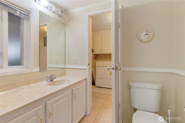 145 Sereno Circle Drive, Bremerton, WA 98312