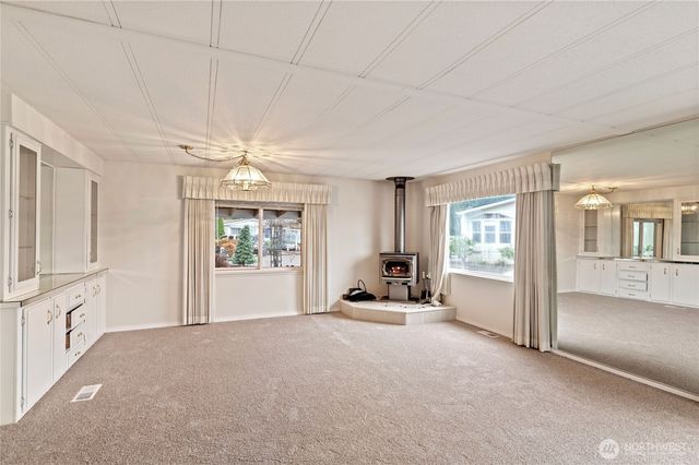 145 Sereno Circle Drive, Bremerton, WA 98312