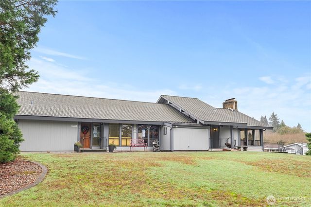 145 Sereno Circle Drive, Bremerton, WA 98312