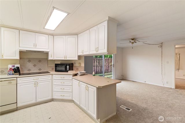 145 Sereno Circle Drive, Bremerton, WA 98312