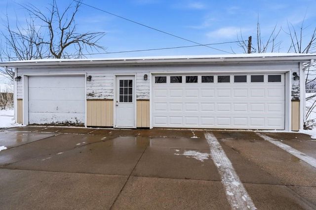 113 W Lincoln Avenue, Fall Creek, WI 54742