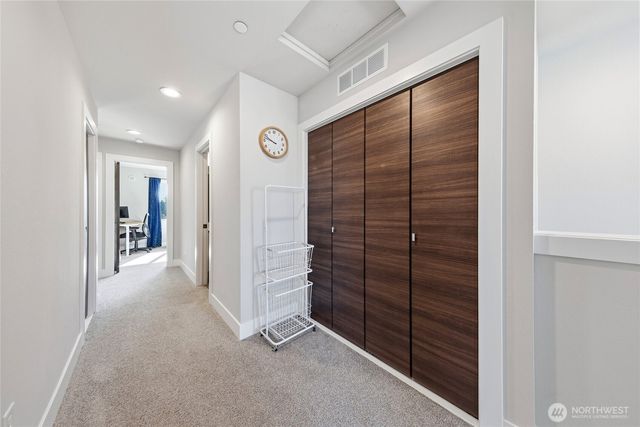 508 Heron Walk SE, Sammamish, WA 98074