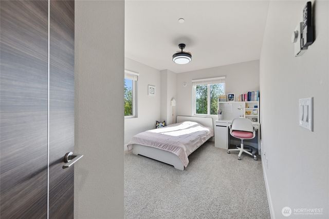 508 Heron Walk SE, Sammamish, WA 98074