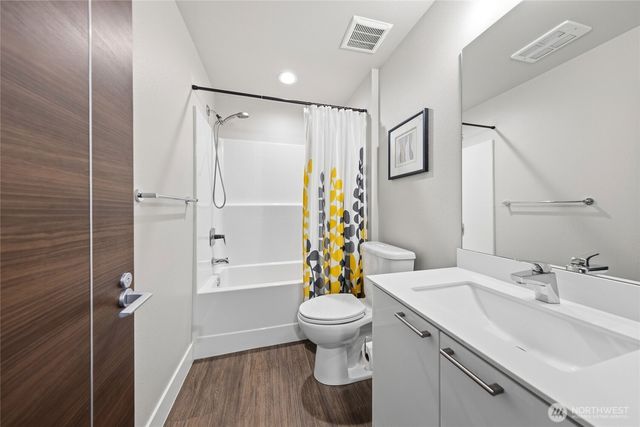 508 Heron Walk SE, Sammamish, WA 98074