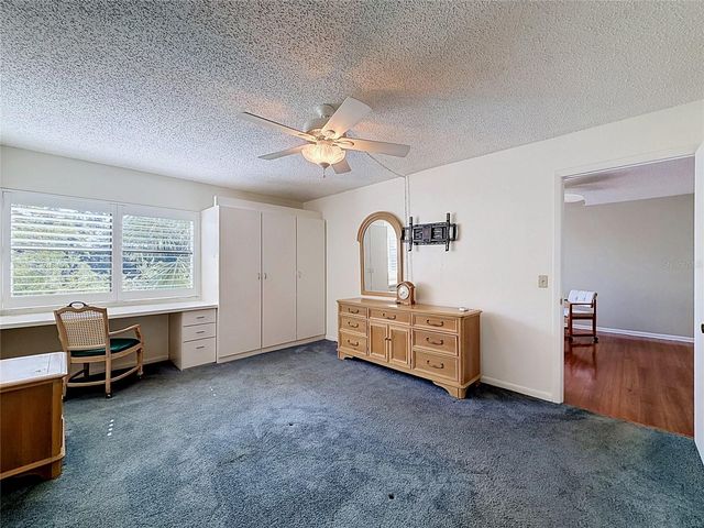 11945 143RD STREET 7322, Largo, FL 33774