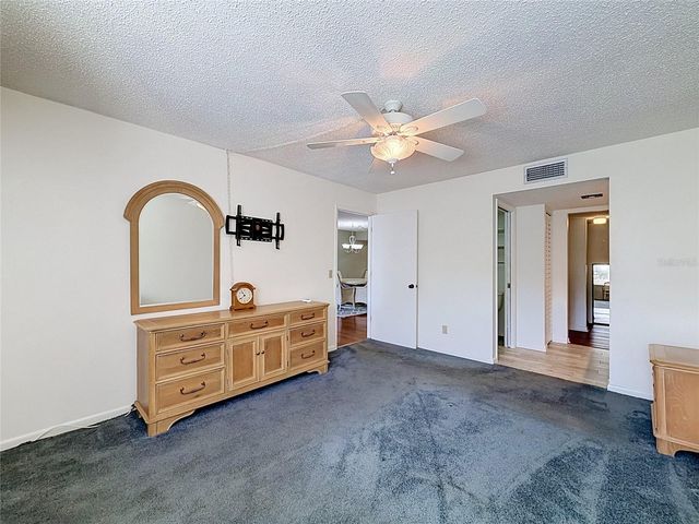 11945 143RD STREET 7322, Largo, FL 33774
