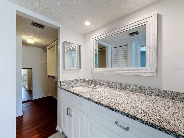 11945 143RD STREET 7322, Largo, FL 33774