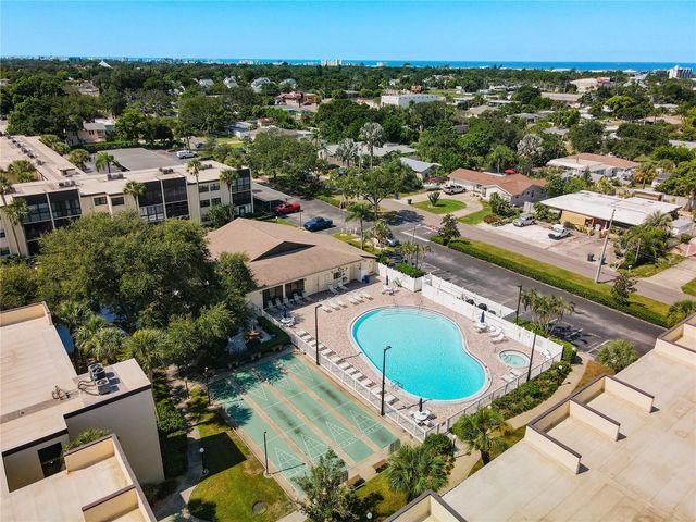 11945 143RD STREET 7322, Largo, FL 33774