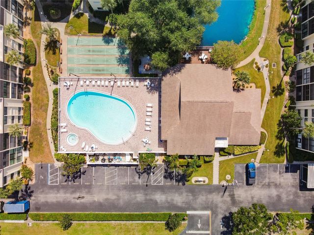 11945 143RD STREET 7322, Largo, FL 33774