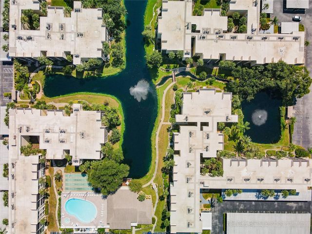 11945 143RD STREET 7322, Largo, FL 33774