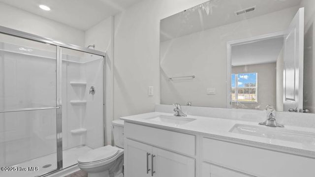 3500 Sunstone Way 2, Winterville, NC 28590