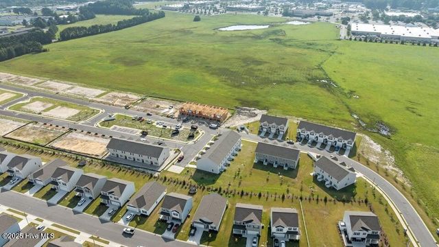 3500 Sunstone Way 2, Winterville, NC 28590