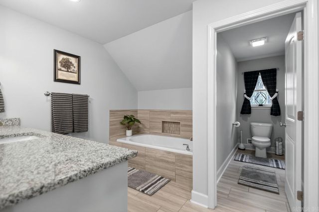 204 Annis Estates Drive, Austin, AR 72007