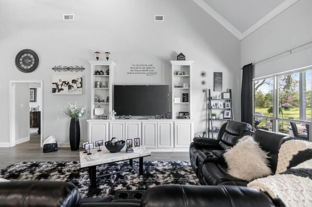 204 Annis Estates Drive, Austin, AR 72007