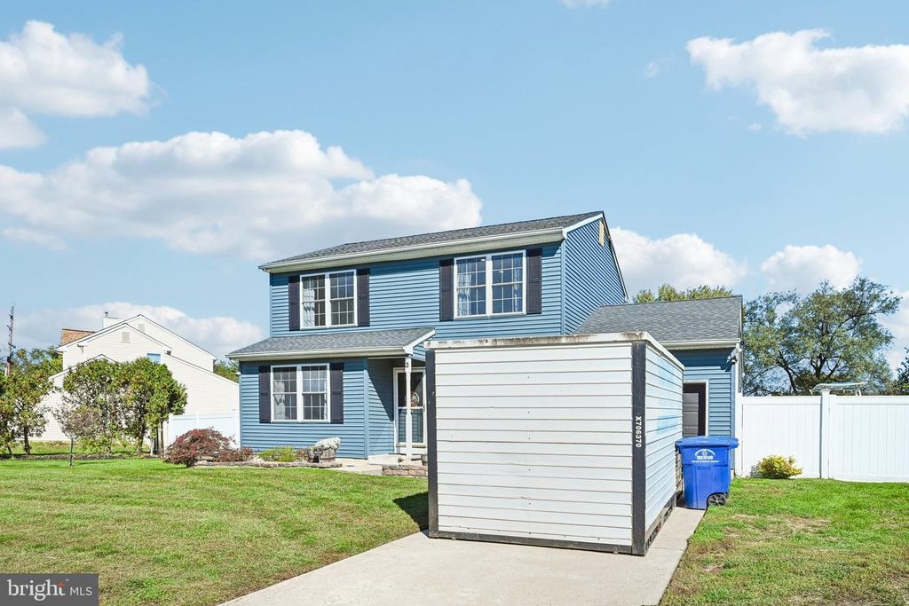 3 GRAYSON PL, BURLINGTON, NJ 08016 — photo 2