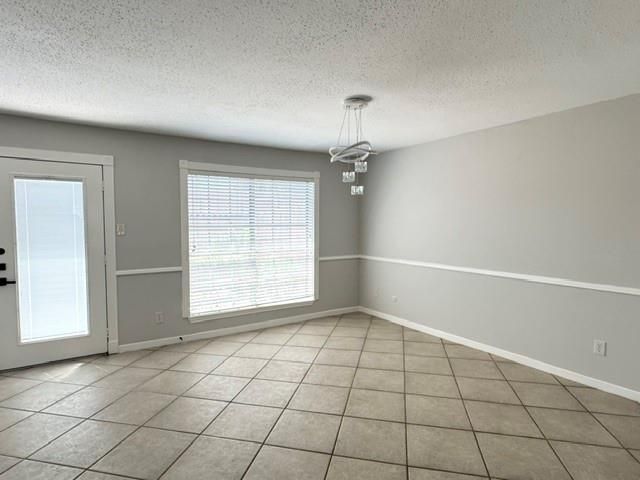 1605 W Sam Houston Parkway S, Houston, TX 77042