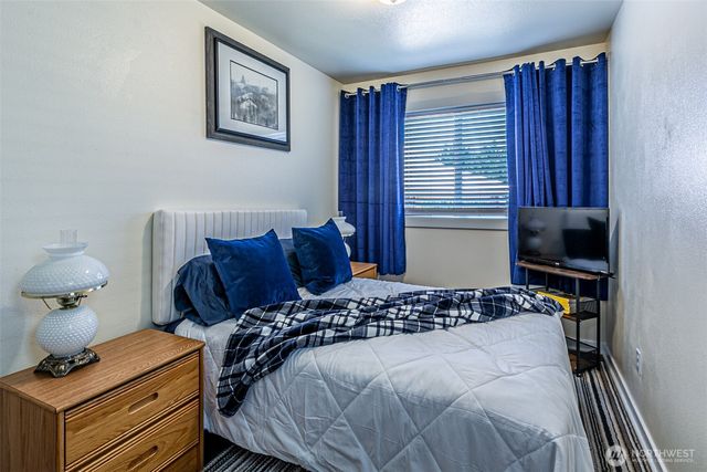 21122 Nordby Drive NW, Poulsbo, WA 98370