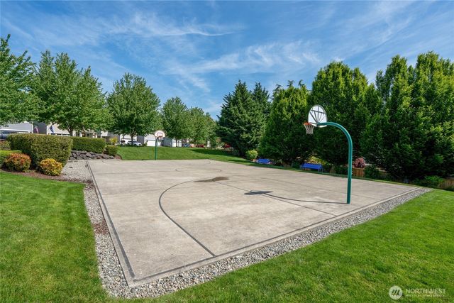 21122 Nordby Drive NW, Poulsbo, WA 98370