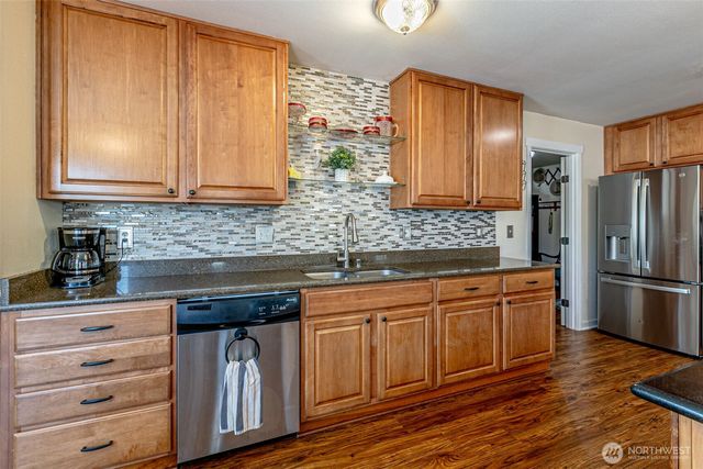 21122 Nordby Drive NW, Poulsbo, WA 98370