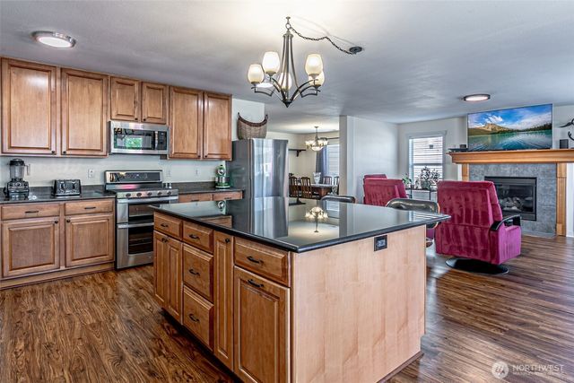 21122 Nordby Drive NW, Poulsbo, WA 98370
