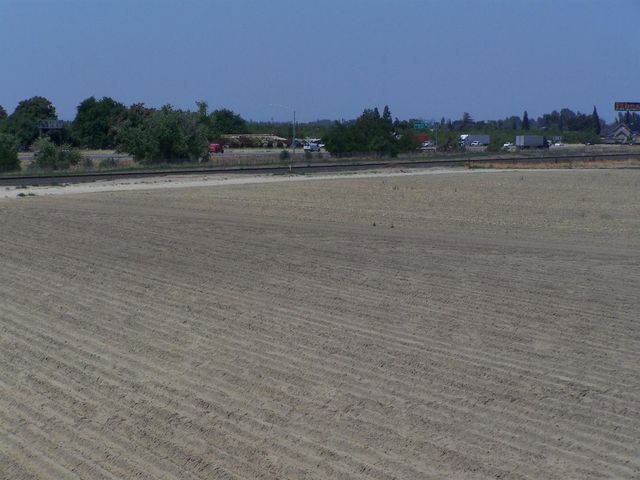 1 Shanks Road, Delhi, CA 95315