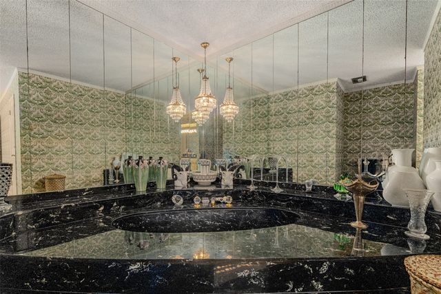5531 Pebblebrook Drive, Dallas, TX 75229