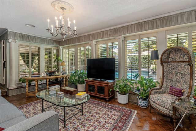5531 Pebblebrook Drive, Dallas, TX 75229