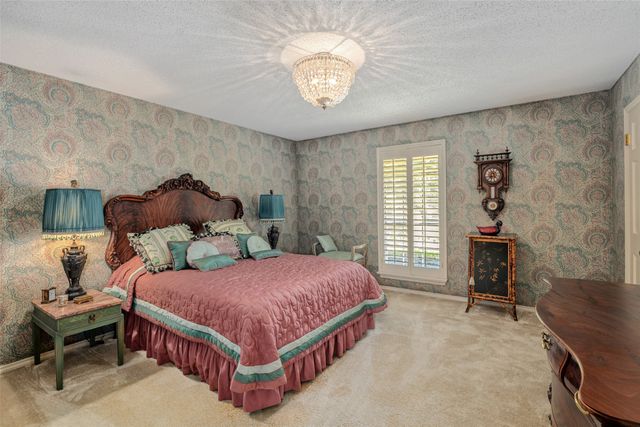 5531 Pebblebrook Drive, Dallas, TX 75229