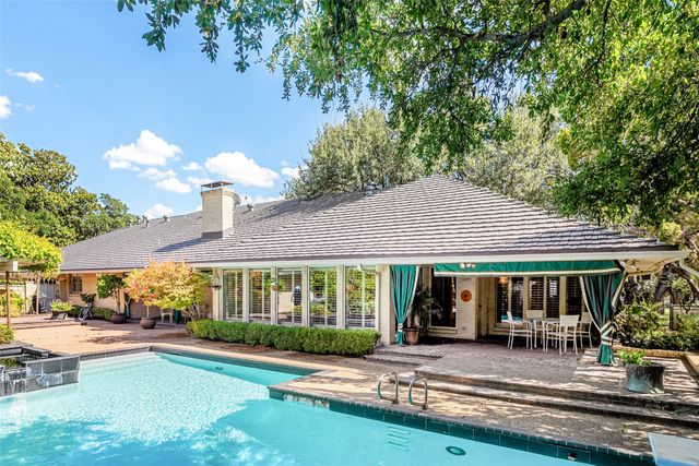 5531 Pebblebrook Drive, Dallas, TX 75229