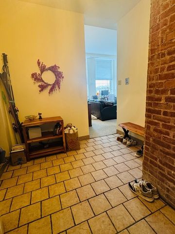 64 Forest St 235, Medford, MA 02155