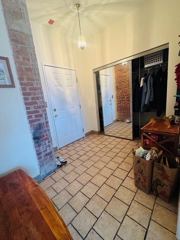 64 Forest St 235, Medford, MA 02155