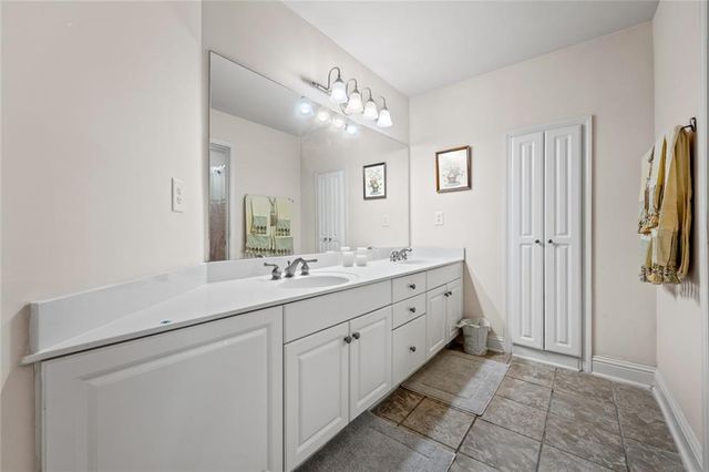 221 Langshire Drive, Mcdonough, GA 30253