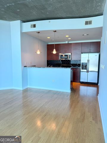 400 W Peachtree Street NW 2413, Atlanta, GA 30308