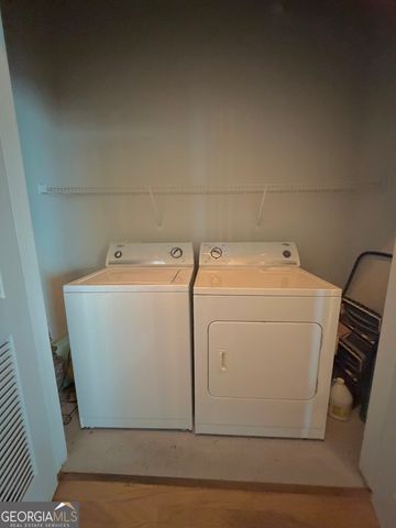 400 W Peachtree Street NW 2413, Atlanta, GA 30308