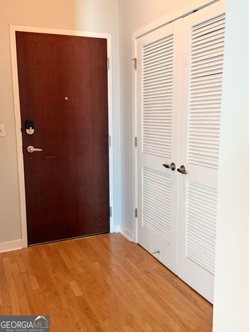 400 W Peachtree Street NW 2413, Atlanta, GA 30308
