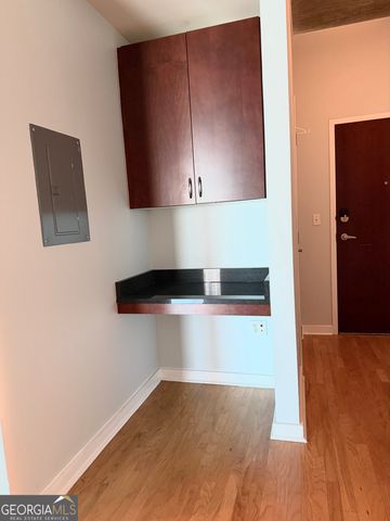 400 W Peachtree Street NW 2413, Atlanta, GA 30308