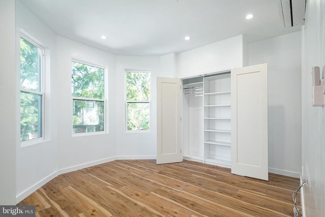 1247 S 53RD ST, Philadelphia, PA 19143