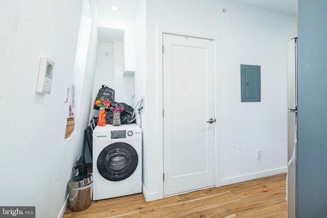 1247 S 53RD ST, Philadelphia, PA 19143