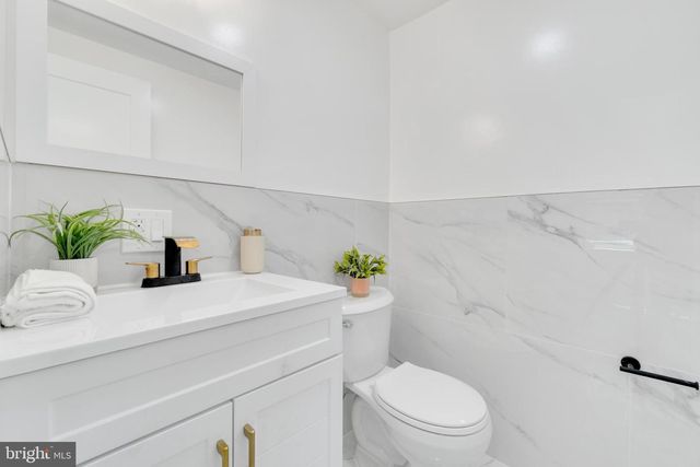 104 RANCOCAS RD, Mount Holly, NJ 08060