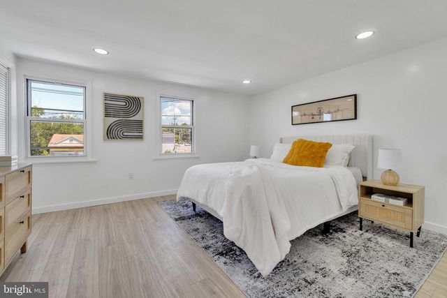 104 RANCOCAS RD, Mount Holly, NJ 08060