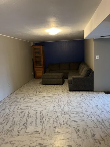 55 Hillcrest Drive, Winchester, KY 40391