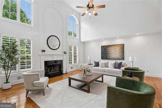 3960 Bonnett Creek Lane, Hoschton, GA 30548